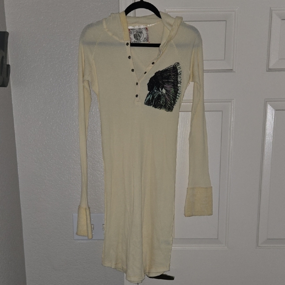 Just Iv Me Pale Yellow Garment with Hoodie